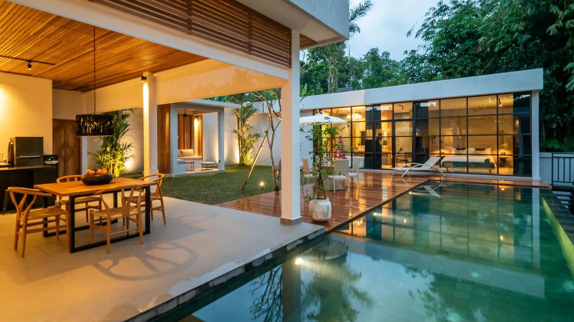 Villa Rouge - Loft Emylia Ubud 0*,