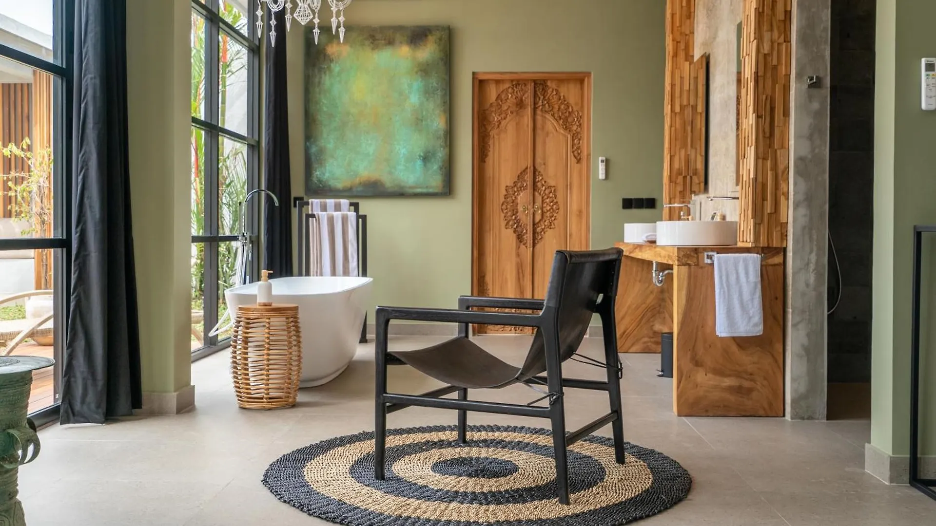 Rouge - Loft Emylia Villa Ubud